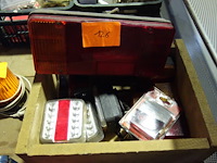 Bak lichten voor auto - afbeelding 1 van  1