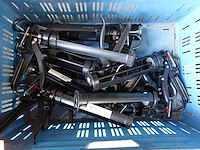 Bak met 11 siliconenpistolen - afbeelding 1 van  5