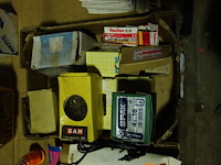 Bak met assortiment vijzen - afbeelding 1 van  1