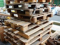 Bak met hout & paletten - afbeelding 5 van  8