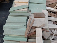 Bak met hout - afbeelding 3 van  4