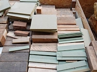 Bak met hout - afbeelding 3 van  4