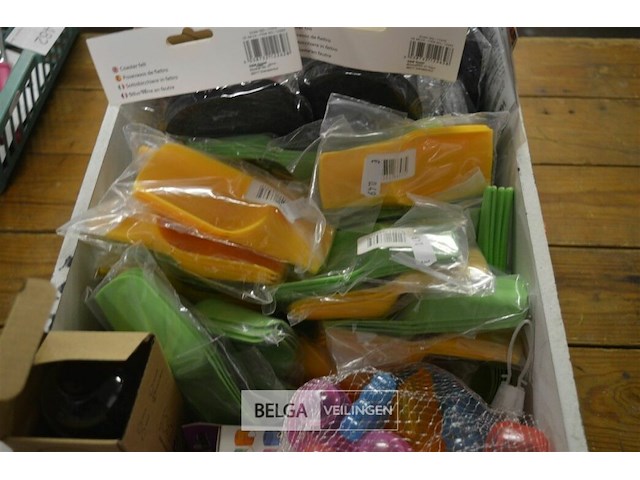 Bak met inhoud - afbeelding 3 van  5