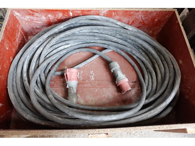 Bak met kabel - afbeelding 9 van  17