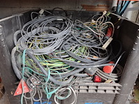 Bak met kabel - afbeelding 10 van  17