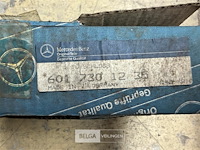 Bak met onderdelen mercedes - afbeelding 4 van  10