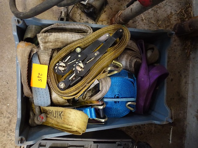 Bak met spanbanden - afbeelding 1 van  2