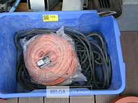Bak met verlengkabels - afbeelding 1 van  1