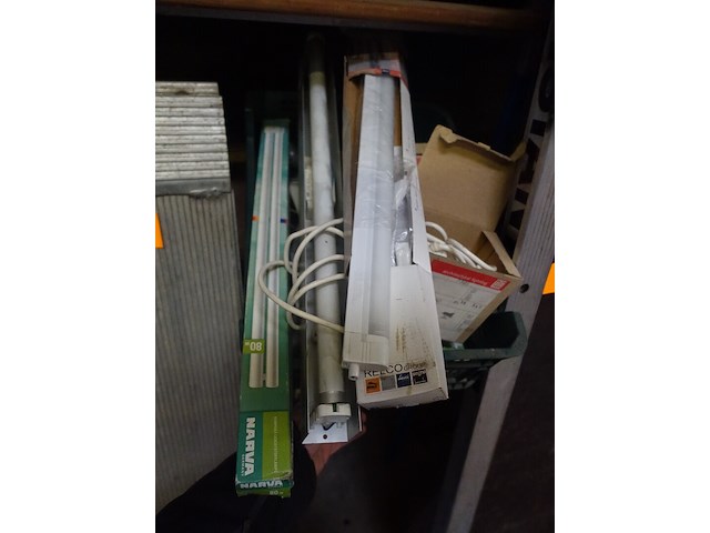 Bak met verlichting - afbeelding 3 van  6