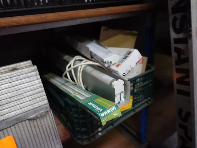 Bak met verlichting - afbeelding 5 van  6