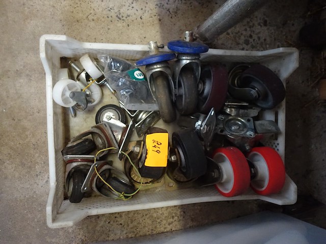 Bak met wielen - afbeelding 1 van  2