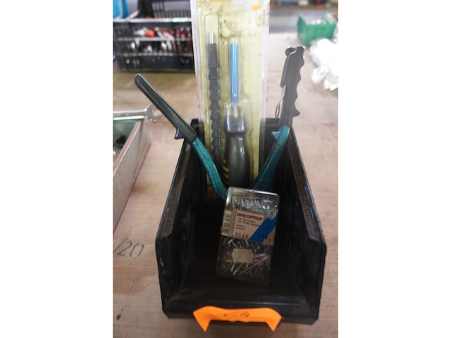 Bak popnagels en tang en schroevendraaier met flexibele as - afbeelding 2 van  3