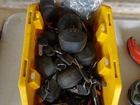 Bak sloten voor fietsendrager - afbeelding 1 van  4