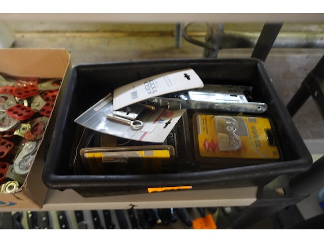 Bak sloten - afbeelding 1 van  4