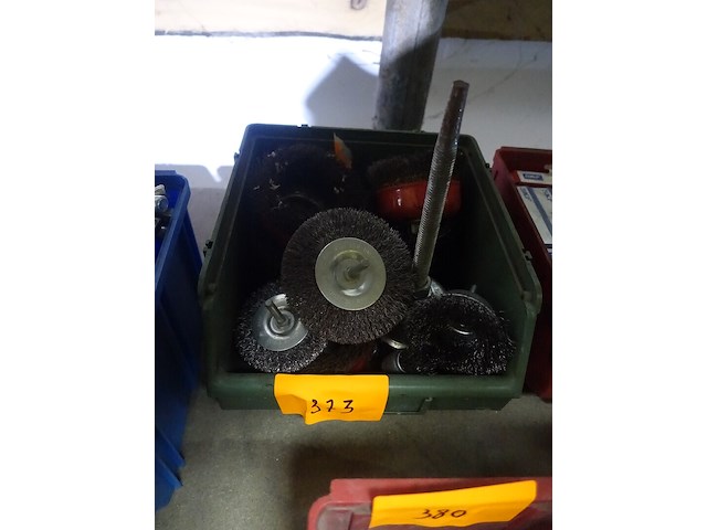 Bak staalborstels - afbeelding 2 van  4