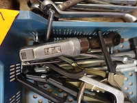 Bak verschillende tangen - afbeelding 3 van  10