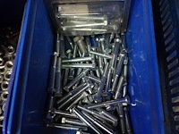 Bak vijzen en moeren - afbeelding 7 van  12