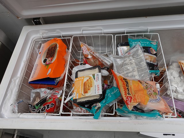 Bakdiepvriezer beko + inhoud - afbeelding 3 van  4