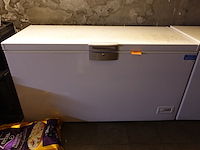 Bakdiepvriezer beko - afbeelding 1 van  7