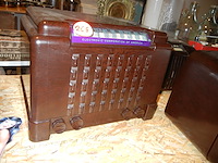 Bakeliet radio fca - afbeelding 2 van  2