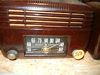 Bakeliet radio general electric - afbeelding 1 van  2