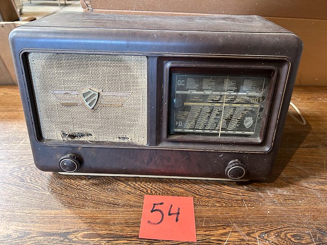 Bakeliten radio - afbeelding 1 van  2