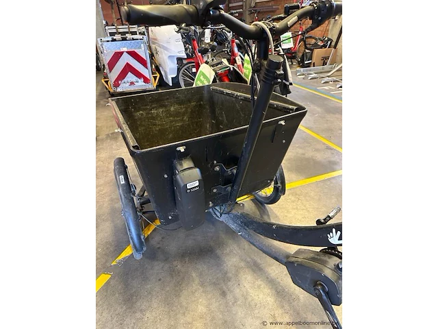 Bakfiets triobike, met sleutel, nummer 702 - 404. werking niet gekend. - afbeelding 2 van  4