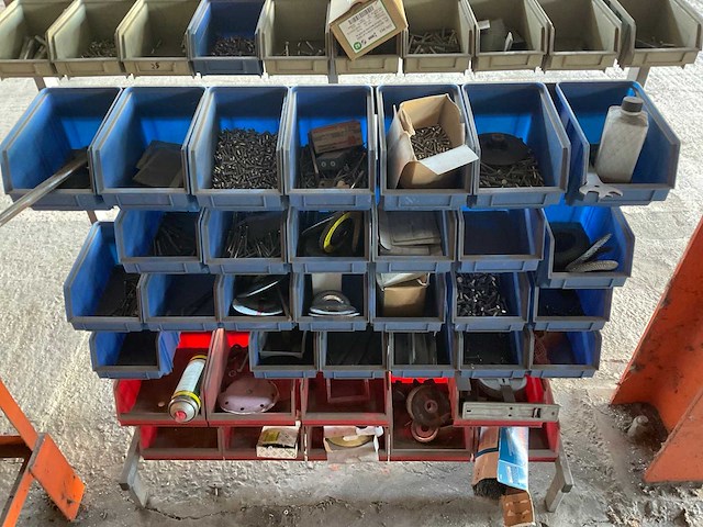 Bakkenstelling met inhoud - afbeelding 2 van  3