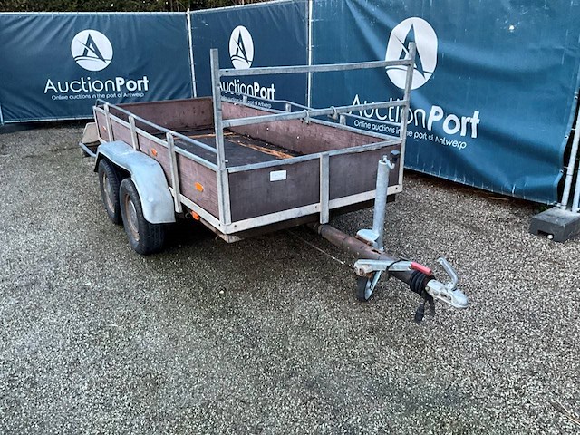 Bakwagen solide c2000mr 1985 - afbeelding 1 van  1