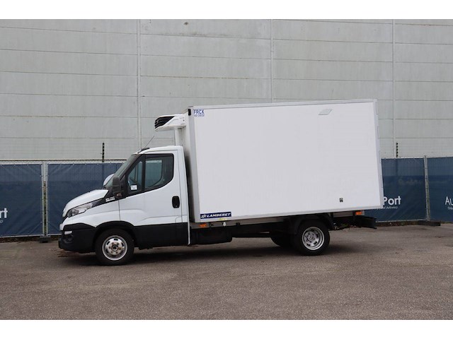 Bakwagen vrachtwagen iveco 35c13 diesel 2016 - afbeelding 1 van  1