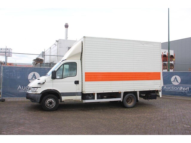 Bakwagen vrachtwagen iveco daily 65c17 hpt diesel 166pk - afbeelding 1 van  1