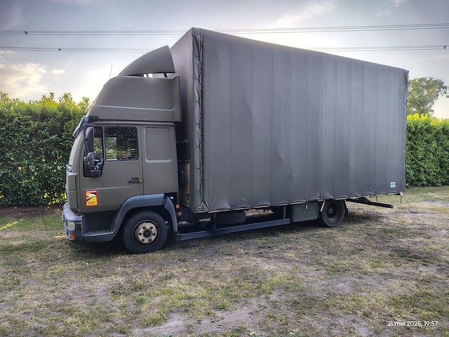 Bakwagen vrachtwagen man l2000-b231-1107103 diesel 221pk 2004 - afbeelding 1 van  1