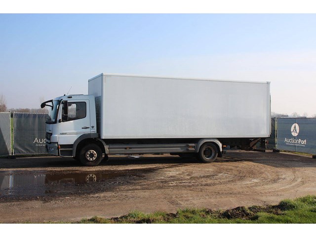 Bakwagen vrachtwagen mercedes-benz atego 1222l diesel 160kw 2010 - afbeelding 1 van  1