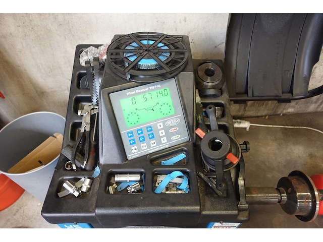 Balanceermachine twinbusch - afbeelding 3 van  7
