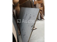 Balans van panelen en houtresten - afbeelding 5 van  11