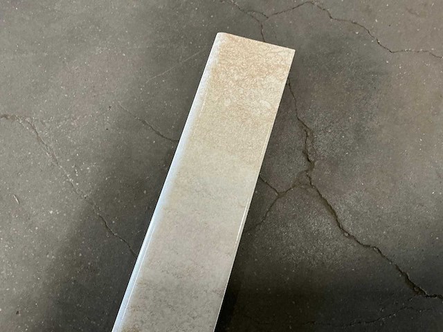 Baldocer rod. reverse travertino plint (8x pallet) - afbeelding 3 van  6