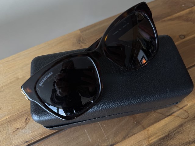 Balenciaga zonnebril - afbeelding 2 van  5