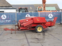 Balenpers new holland super hayliner 276 - afbeelding 1 van  1