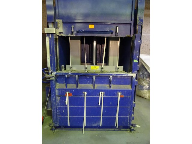 Balenpers strautmann - afbeelding 2 van  7