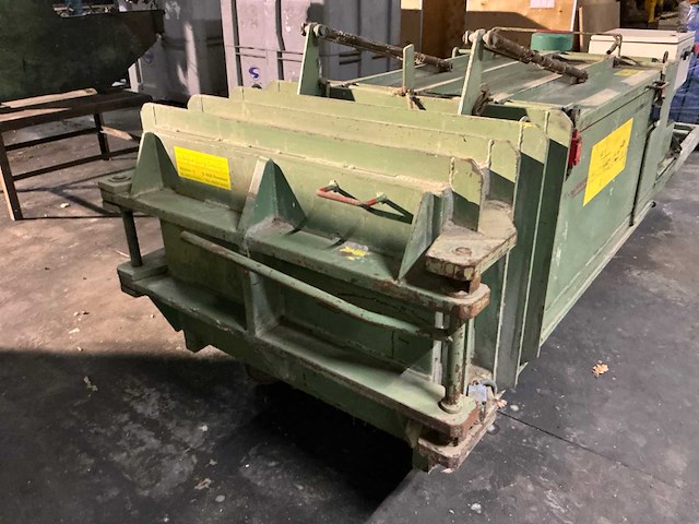 Balenpers - afbeelding 5 van  8