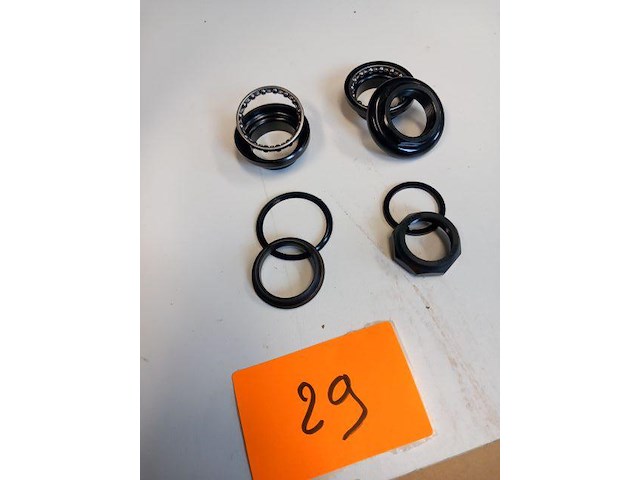 Balhoofd - afbeelding 2 van  2