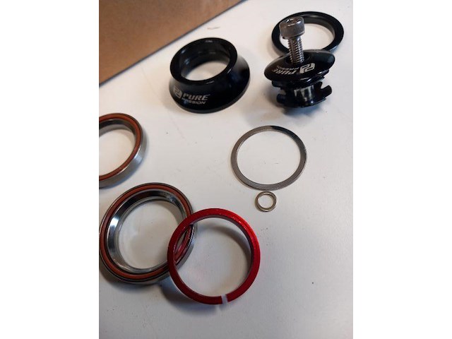 Balhoofd - afbeelding 1 van  2