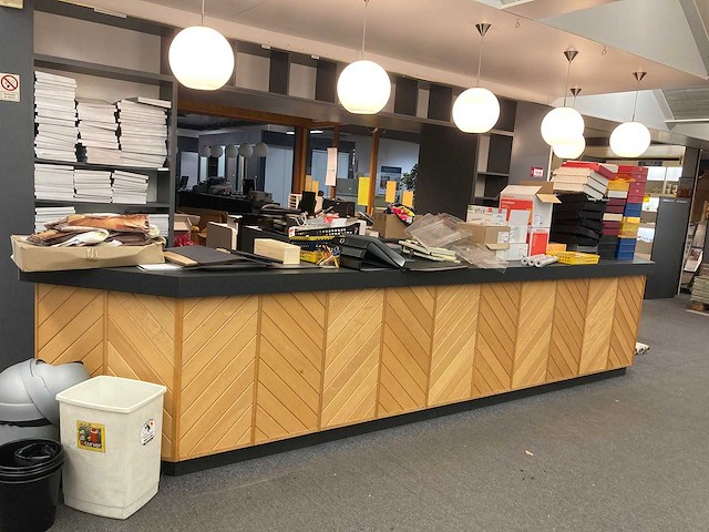 Baliemeubels, bureau meubilair en materiaal - afbeelding 9 van  55