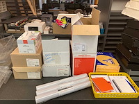 Baliemeubels, bureau meubilair en materiaal - afbeelding 13 van  55