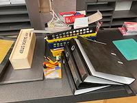 Baliemeubels, bureau meubilair en materiaal - afbeelding 15 van  55