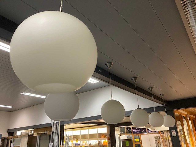 Baliemeubels, bureau meubilair en materiaal - afbeelding 37 van  55