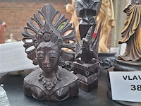 Balinees beeld - afbeelding 1 van  1