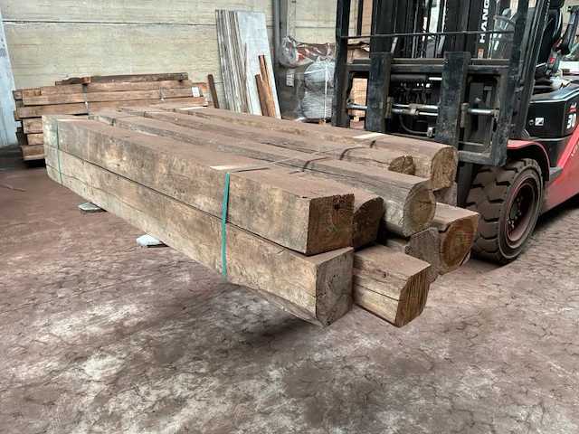 Balken in teak hout (10x) - afbeelding 5 van  6