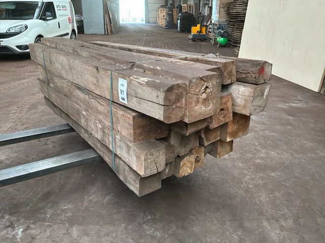 Balken in teak hout (20x) - afbeelding 4 van  5