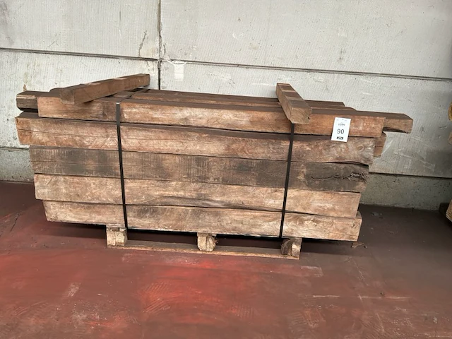 Balken in teak hout (32x) - afbeelding 2 van  3